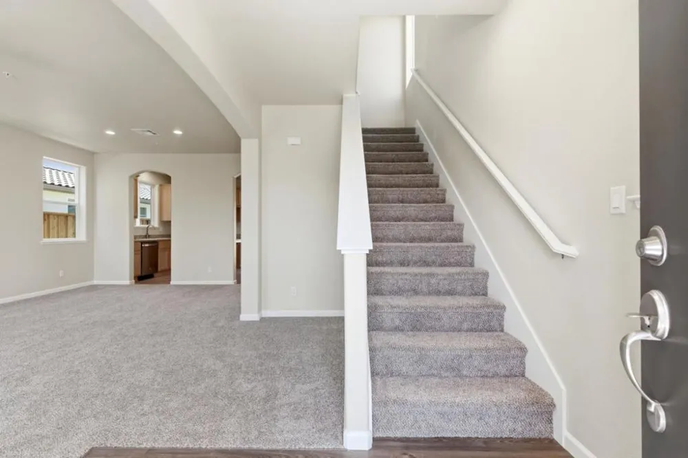 748 Aurora Way King City, CA 93930