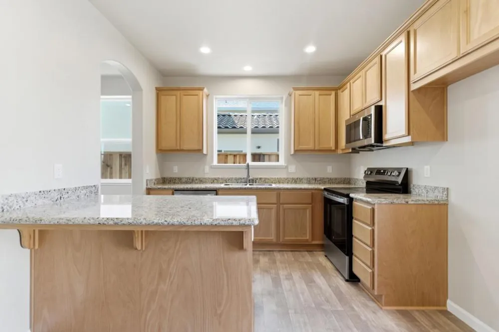 748 Aurora Way King City, CA 93930