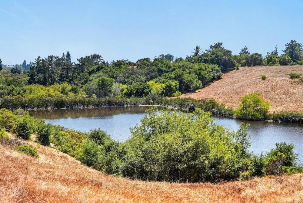 211 Smith Road Watsonville, CA 95076