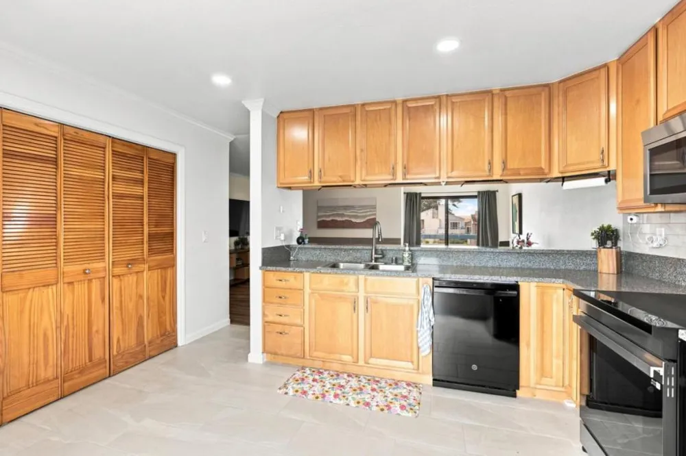 3095 Marina Drive #40 Marina, CA 93933