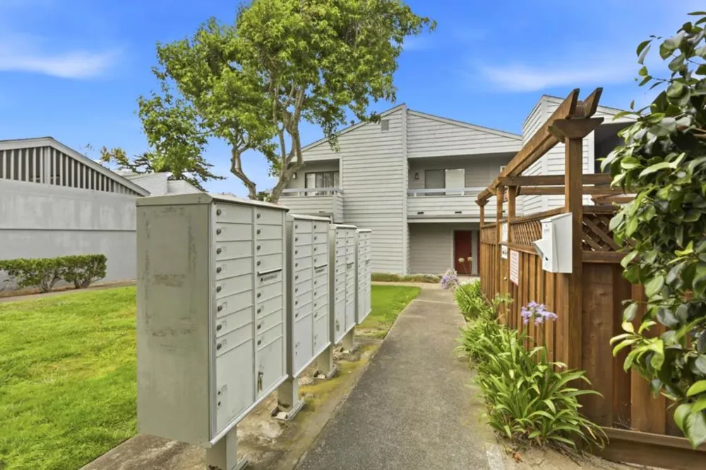 3095 Marina Drive #40 Marina, CA 93933