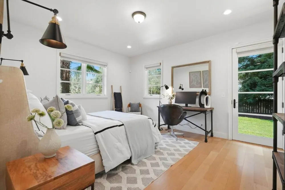 27 Valley Road Atherton, CA 94027