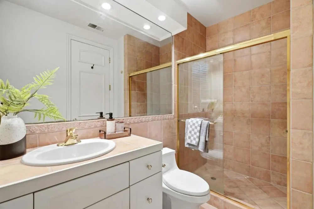 27 Valley Road Atherton, CA 94027