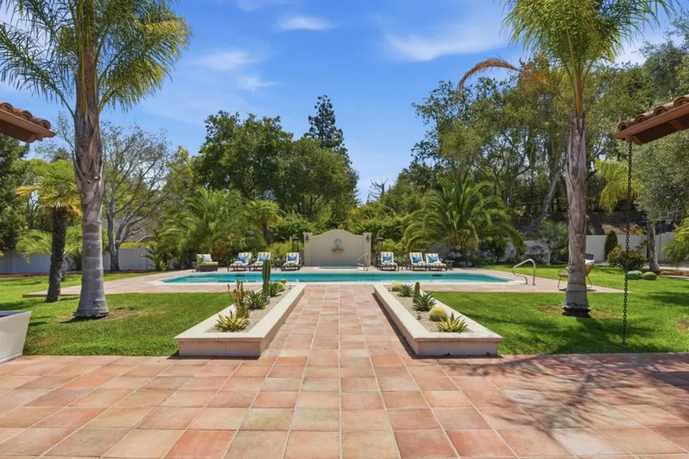 27 Valley Road Atherton, CA 94027