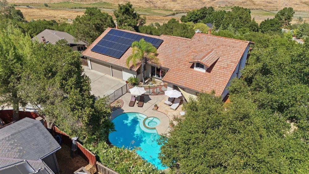 17240 Copper Hill Drive Morgan Hill, CA 95037