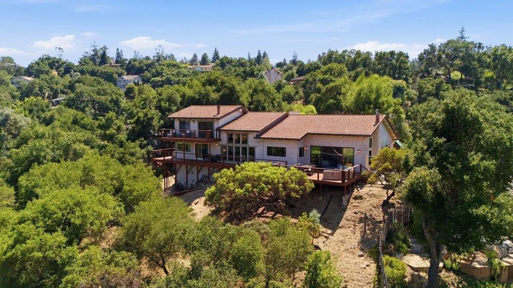17240 Copper Hill Drive Morgan Hill, CA 95037