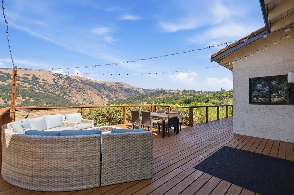 17240 Copper Hill Drive Morgan Hill, CA 95037