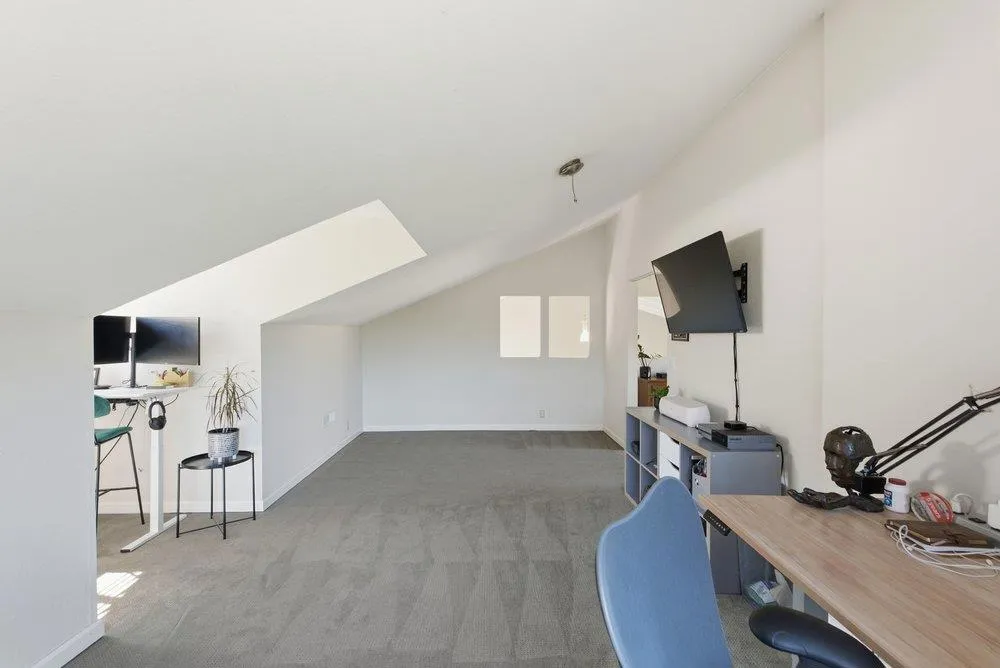 17240 Copper Hill Drive Morgan Hill, CA 95037