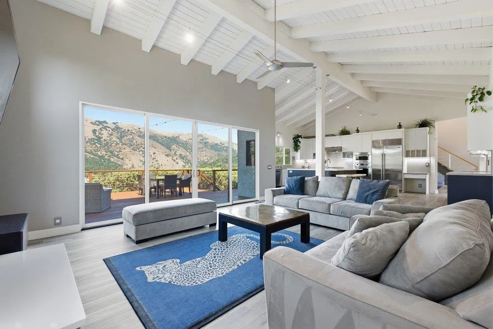17240 Copper Hill Drive Morgan Hill, CA 95037