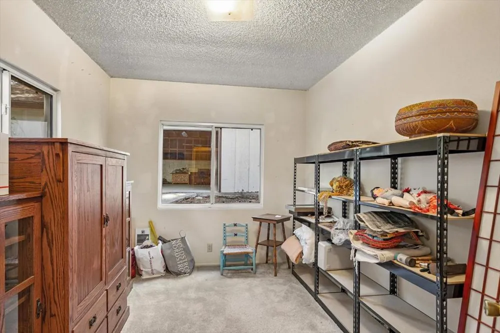 22425 Summit Road Los Gatos, CA 95033