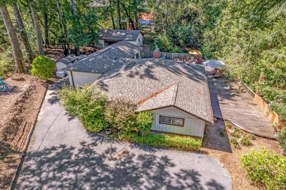 22425 Summit Road Los Gatos, CA 95033
