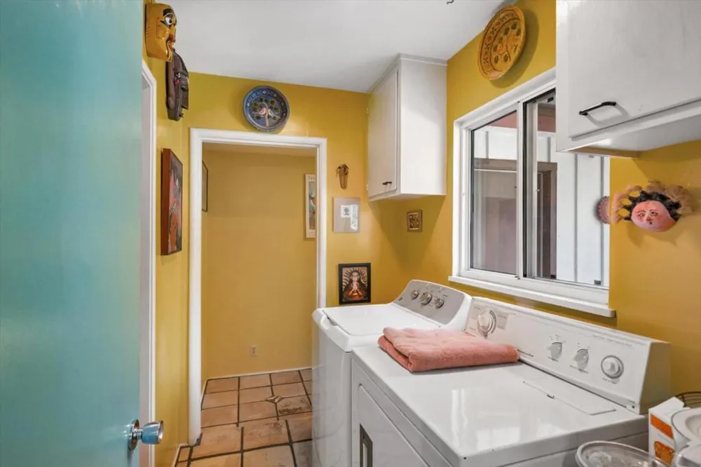 22425 Summit Road Los Gatos, CA 95033