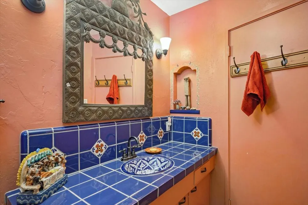 22425 Summit Road Los Gatos, CA 95033