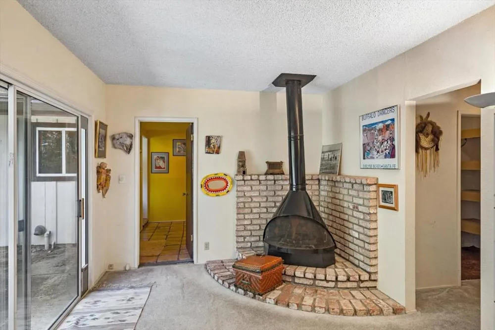 22425 Summit Road Los Gatos, CA 95033