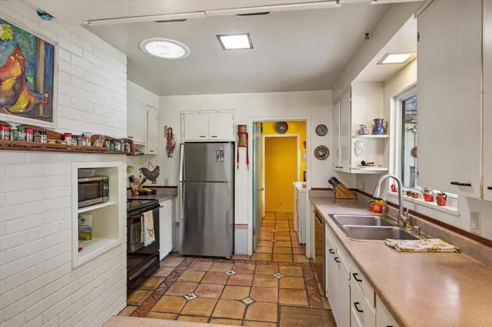 22425 Summit Road Los Gatos, CA 95033