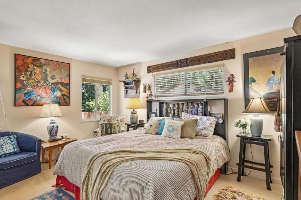 22425 Summit Road Los Gatos, CA 95033