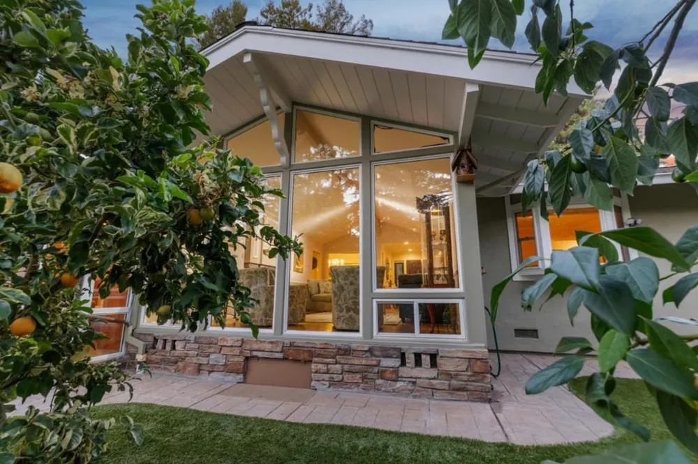 1650 Cordilleras Road Redwood City, CA 94062