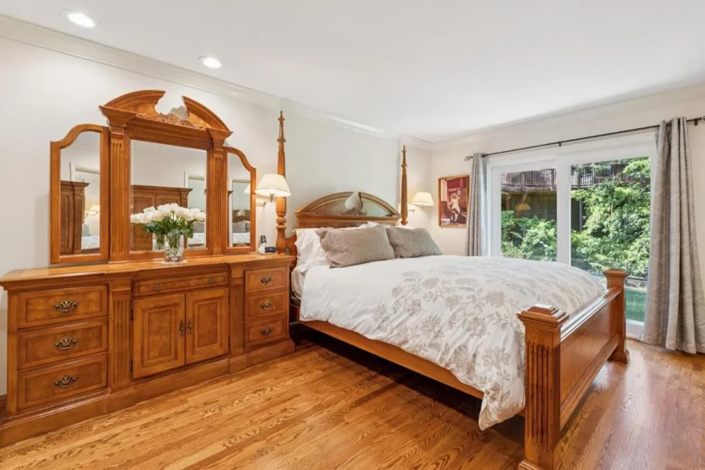 1650 Cordilleras Road Redwood City, CA 94062