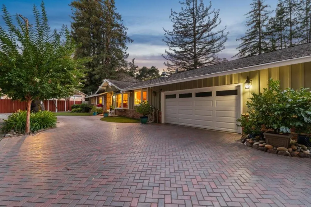 1650 Cordilleras Road Redwood City, CA 94062