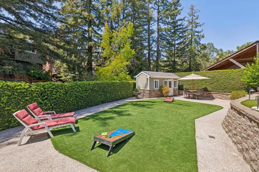 1650 Cordilleras Road Redwood City, CA 94062