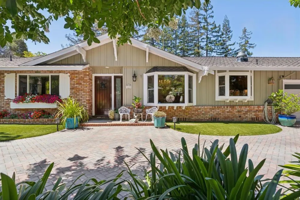 1650 Cordilleras Road Redwood City, CA 94062