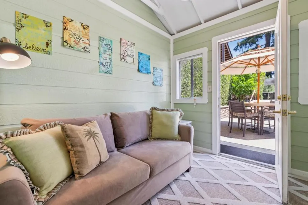 1650 Cordilleras Road Redwood City, CA 94062