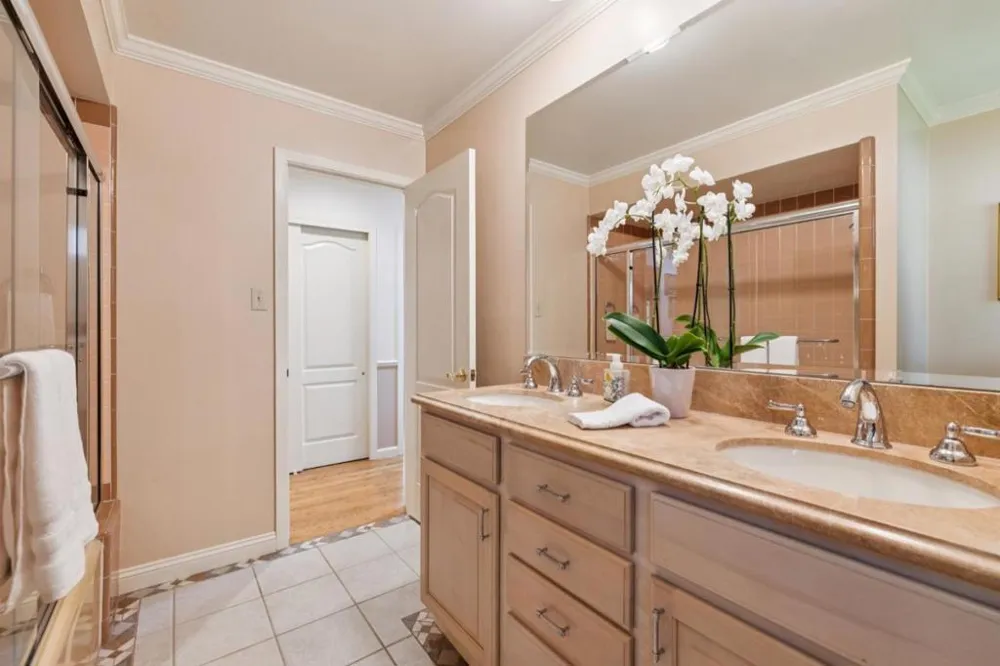 1650 Cordilleras Road Redwood City, CA 94062