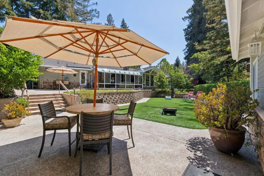 1650 Cordilleras Road Redwood City, CA 94062