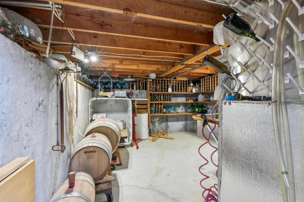 1650 Cordilleras Road Redwood City, CA 94062
