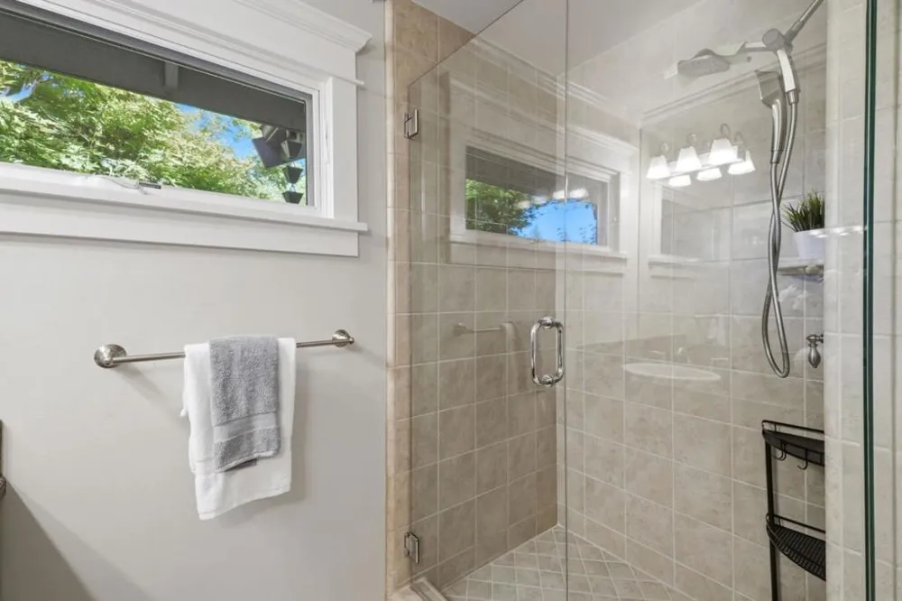 150 Doherty Way Redwood City, CA 94061