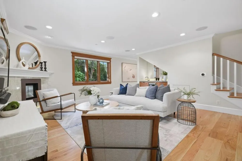 150 Doherty Way Redwood City, CA 94061