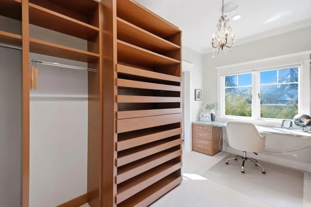 150 Doherty Way Redwood City, CA 94061