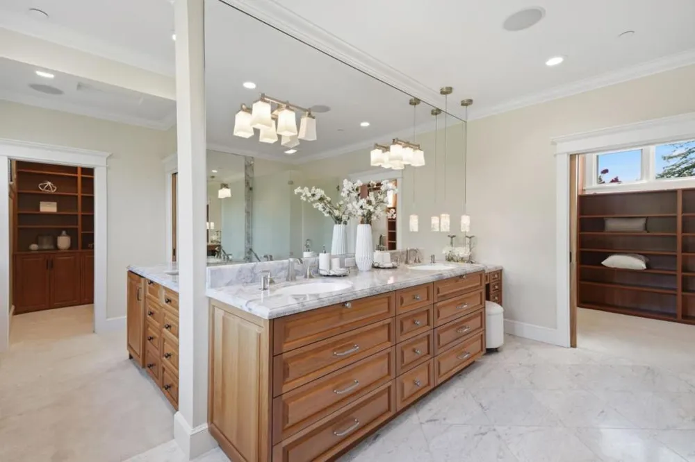 150 Doherty Way Redwood City, CA 94061