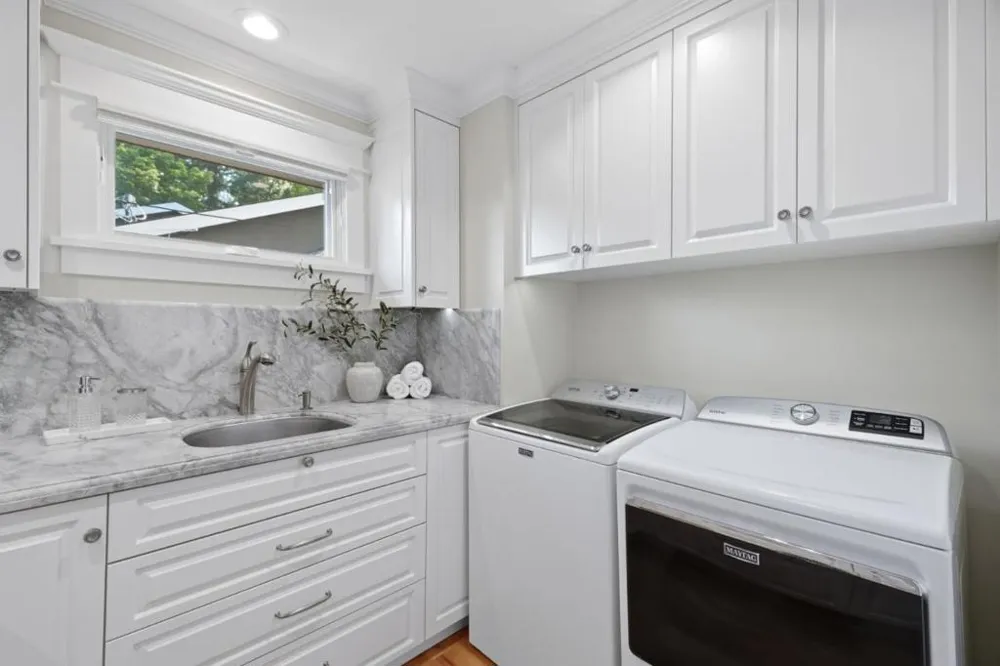 150 Doherty Way Redwood City, CA 94061