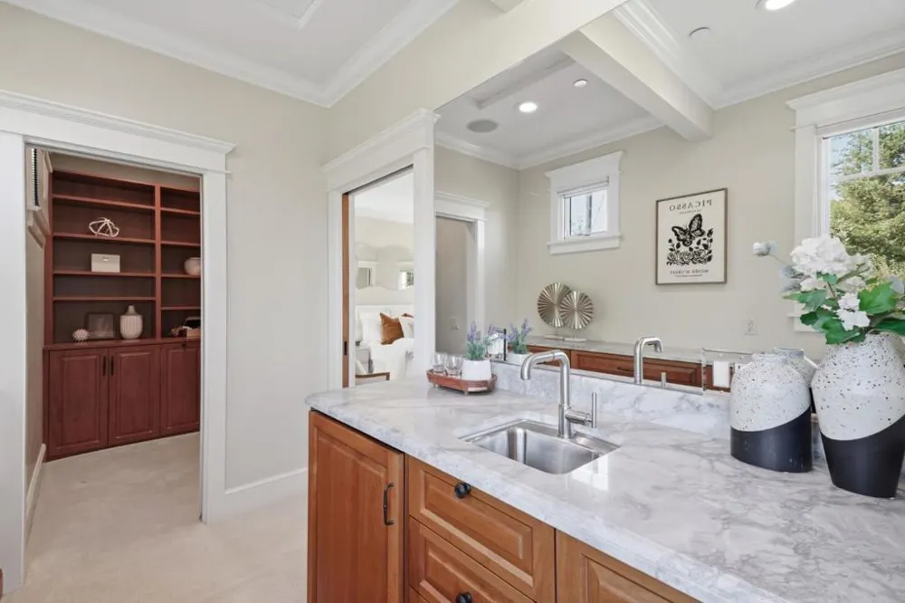 150 Doherty Way Redwood City, CA 94061