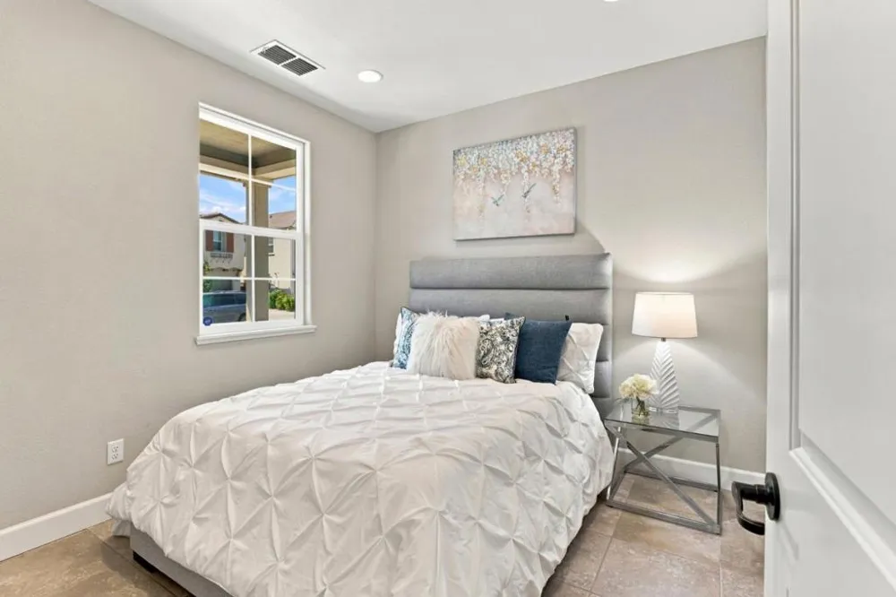 561 E Marcello Avenue Mountain House, CA 95391