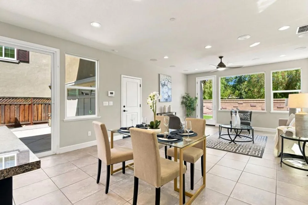 561 E Marcello Avenue Mountain House, CA 95391
