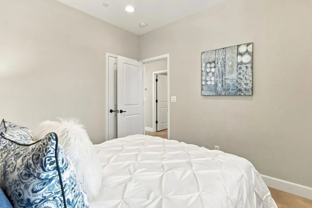 561 E Marcello Avenue Mountain House, CA 95391