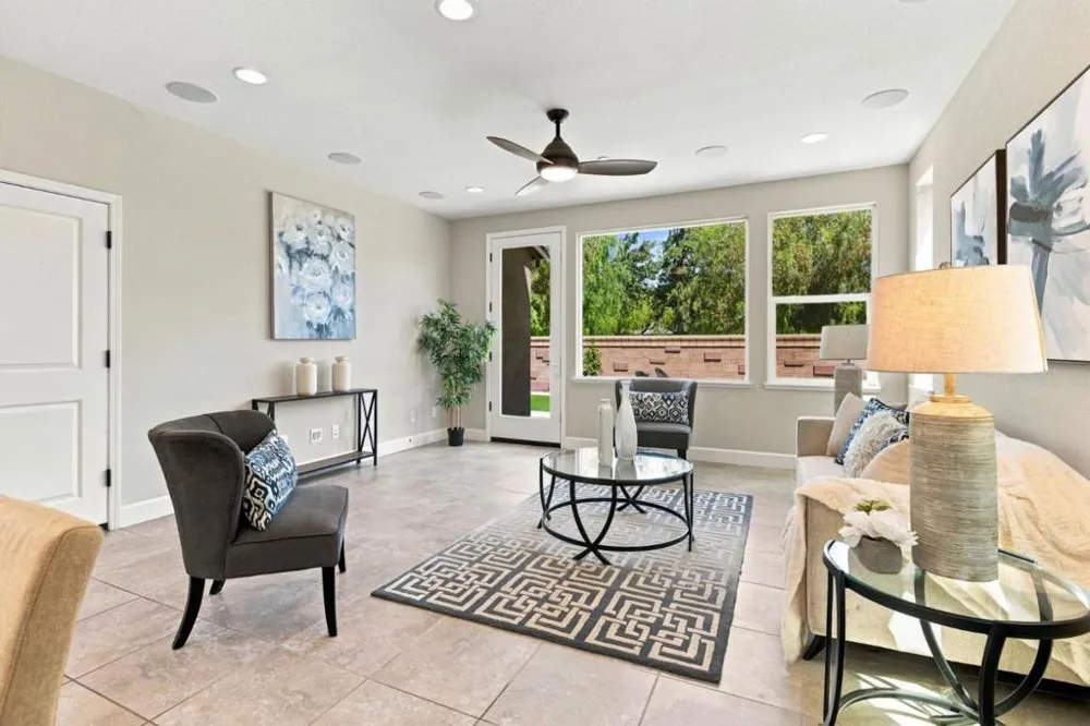 561 E Marcello Avenue Mountain House, CA 95391