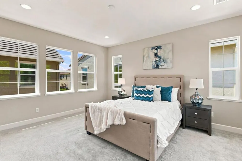 561 E Marcello Avenue Mountain House, CA 95391