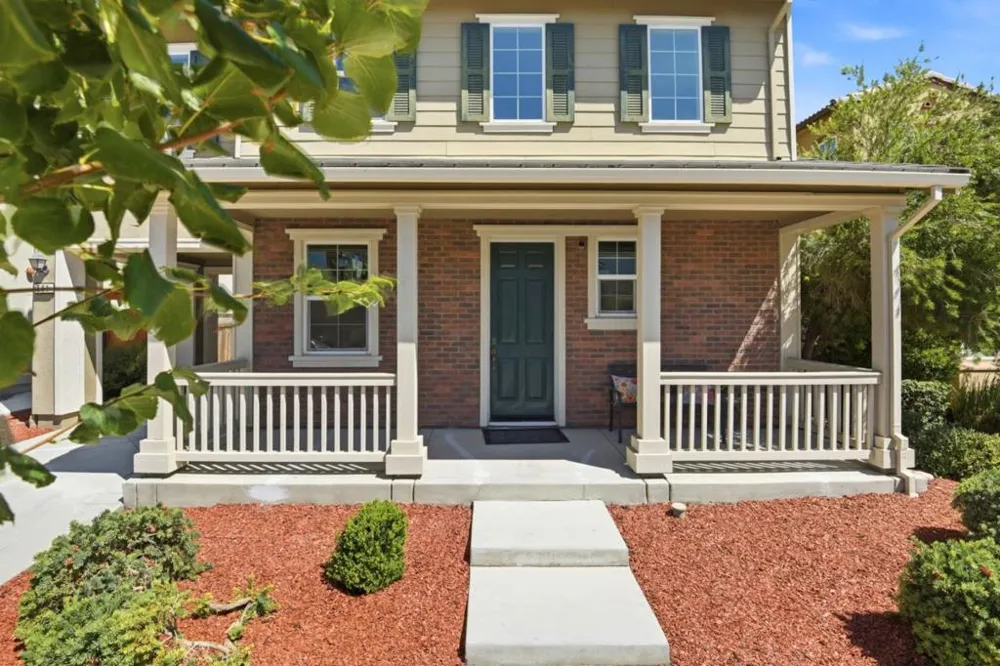 561 E Marcello Avenue Mountain House, CA 95391