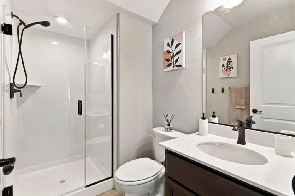 561 E Marcello Avenue Mountain House, CA 95391