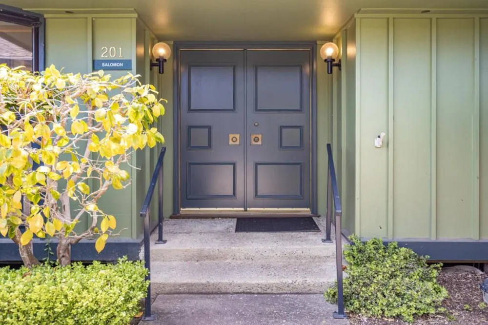 201 Del Mesa Carmel Carmel, CA 93923