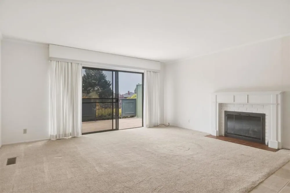 201 Del Mesa Carmel Carmel, CA 93923