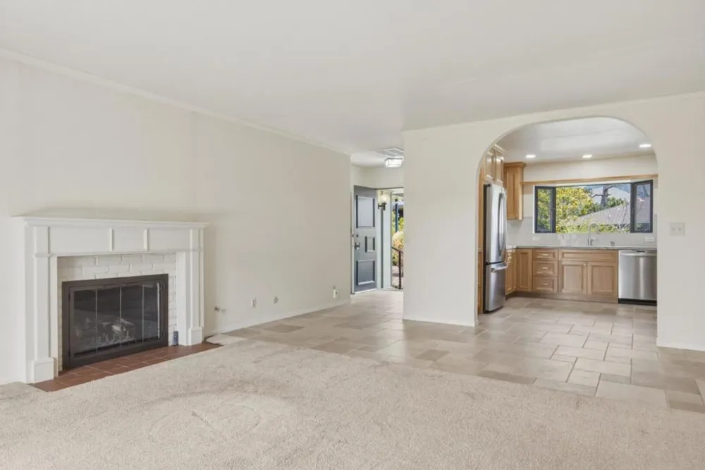 201 Del Mesa Carmel Carmel, CA 93923