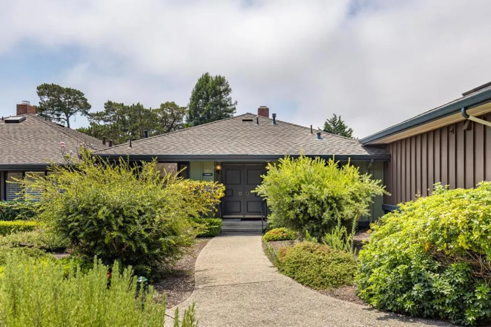 201 Del Mesa Carmel Carmel, CA 93923