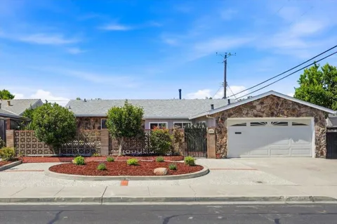 2419 Brannan Place