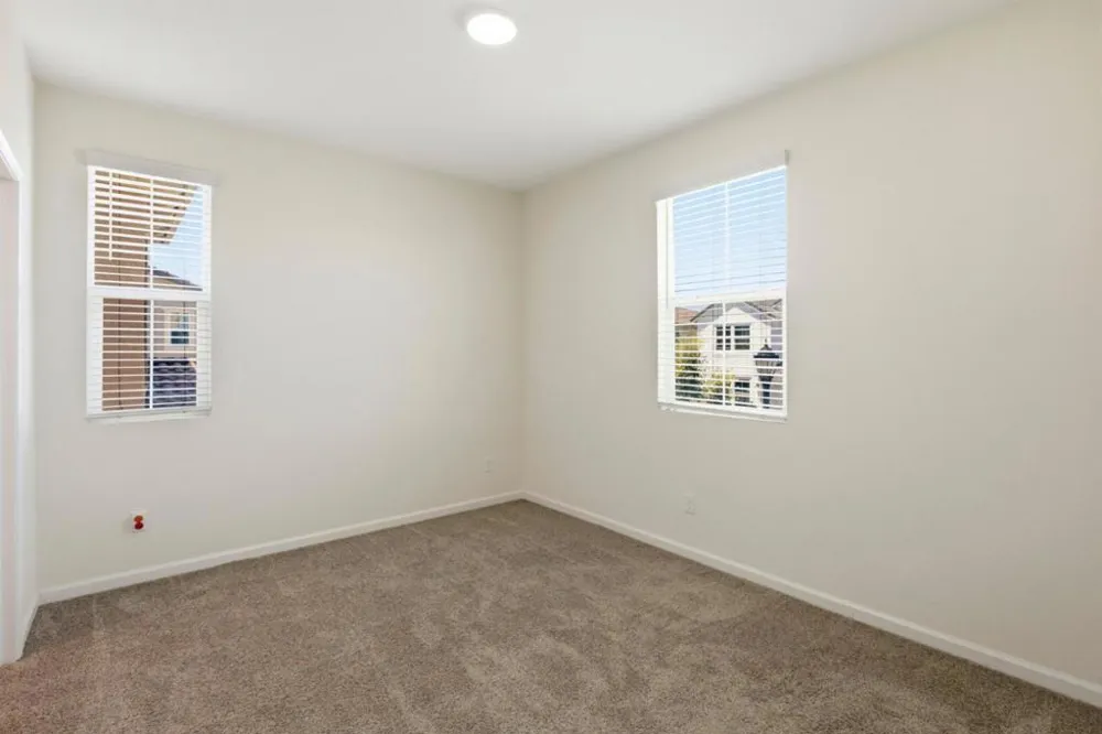 1446 S Terra Verde Street Mountain House, CA 95391
