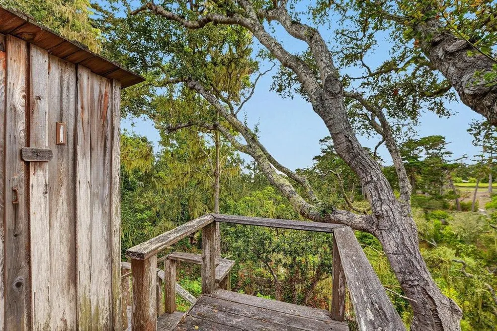 124 Cypress Carmel, CA 93923