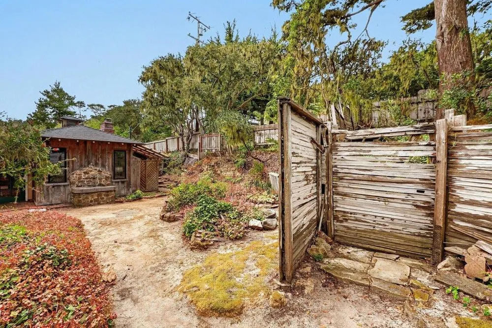 124 Cypress Carmel, CA 93923